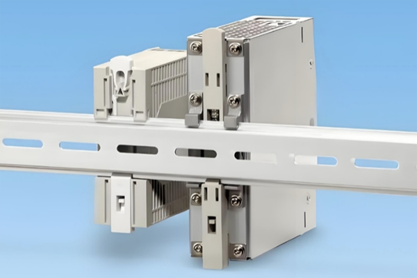 Modbus RTU转CC-link总线协议转换网关