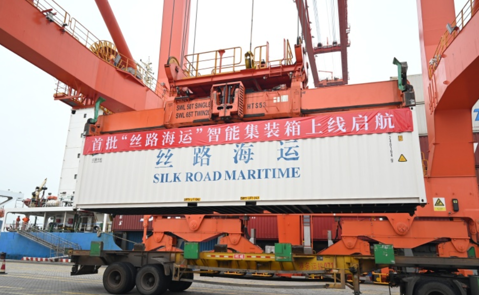 智慧港口的建设中罗克韦尔PLC通过EtherNet/IP转Modbus TCP智能网关和中央监控室云平台进行数据交互解决案例(图6)