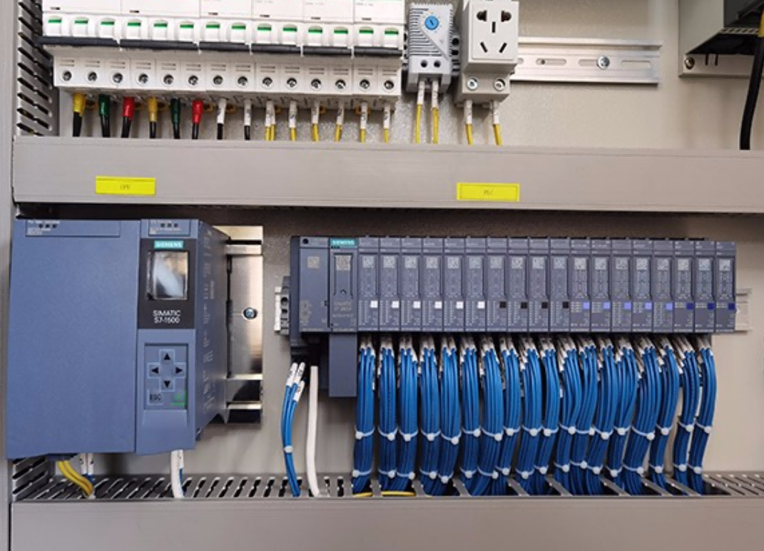汽车制造项目中西门子1500通过DeviceNet转ProfiNet模块与焊接机器人的I/O模块进行通讯解决方案(图3)
