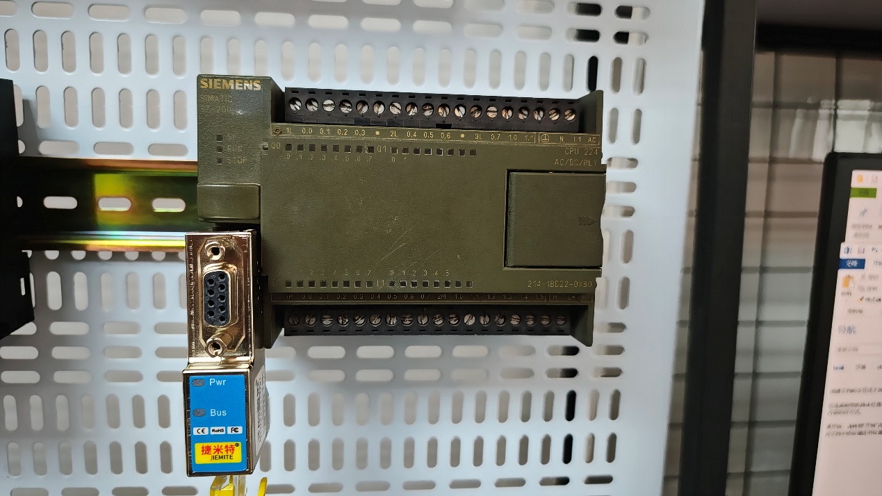 西门子 S7-200 SMART 与 S7-1500 PLC 以太网通讯及 HMI 集成 实现汽车车身焊装车间监控智能化升级(图3)