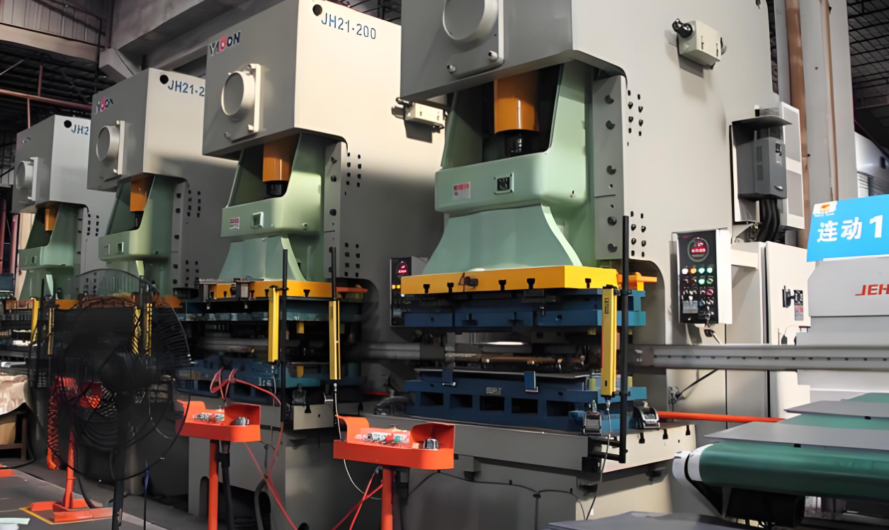 松下 FP-XH PLC 借助以太网模块与上位机通讯实现 MCGS 触摸屏监控冲压车间应用配置案例(图3)